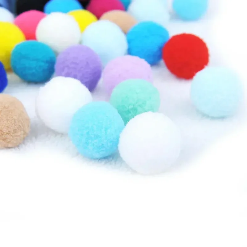 Cat interactive toys 70pcs Ball Cat Toy Plush Elastic furry ball Toy ball is fun quiet environment protection Pet interaction - Image 3