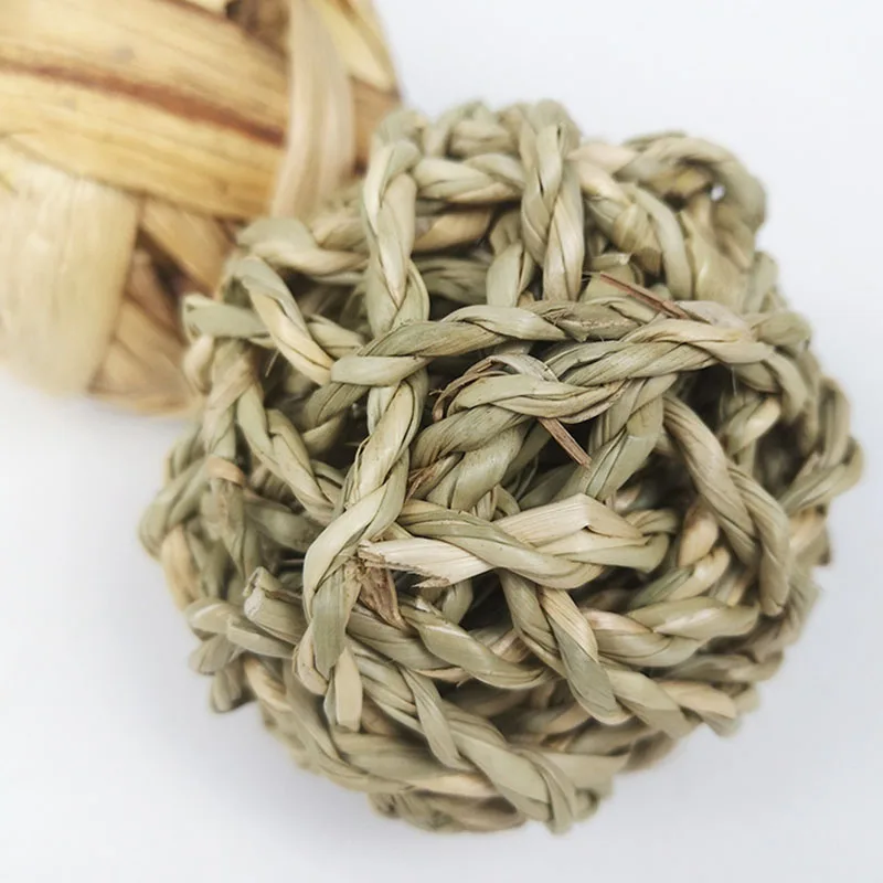 7CM Chewing Braided Ball Guinea Pig Rabbit Hamster Small Animal Play Pet Interactive Chew Toy Natural Grass Ball - Image 5