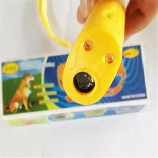 New Ultrasonic Pet Dog Repeller Anti Barking Stop Bark Training Device High Power Dog Training Repellents Without Battery Pet - Image 3