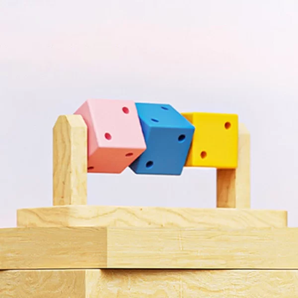 1pc Funny Colorful Wooden Rubik's Cube-shaped Interactive Chewing Toy for Small Pet Birds Parrots Hamsters Boredom Relief Toys - Image 5