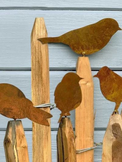 4pcs/set Rusty Metal Bird Ornament Iron Crafts Bird Shaped Art Silhouette Sculpture Outdoor Garden Fence Decoration