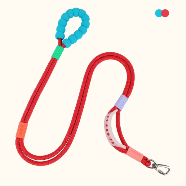 Versatile Pet Traction Leashes with a Comfortable Foam Handle - Image 11