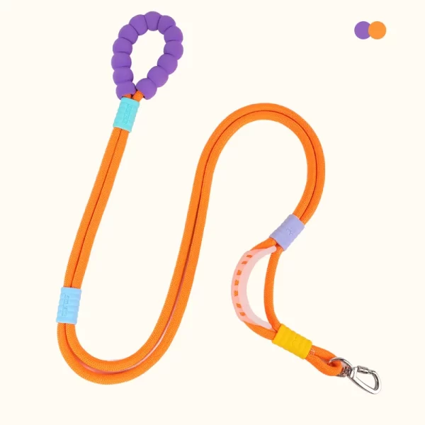 Versatile Pet Traction Leashes with a Comfortable Foam Handle - Image 12