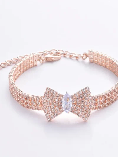 Adjustable Pet Necklace Cat Dog Collar with Diamond Zircon Bone Pendant Jewelry Luxury Metal Copper Puppy Collars Dog Supplies