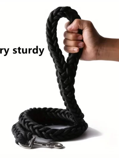 Dog leash for effective training and comfortable walking, strong and durable braid, suitable for large dogs, dog training leash