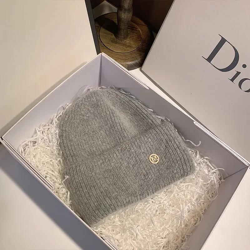 French Winter New Rabbit Hair Knitted Hat, Internet Famous Woolen Hat, Versatile Warm Hat, Autumn and Winter Ear Protection Hat - Image 9