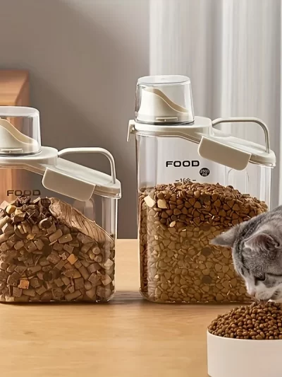 Dry food for dogs and cats is easy to feed containers, moisture-proof pet food storage buckets, measuring cups and handle design