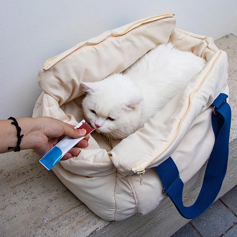 Warm Pet Bag Loose And Thick Comfortable Easy To Clean Pet Travel Bag Pet Cat Supplies Suitable for Small Dogs Pet Shoulder Bag - Image 2