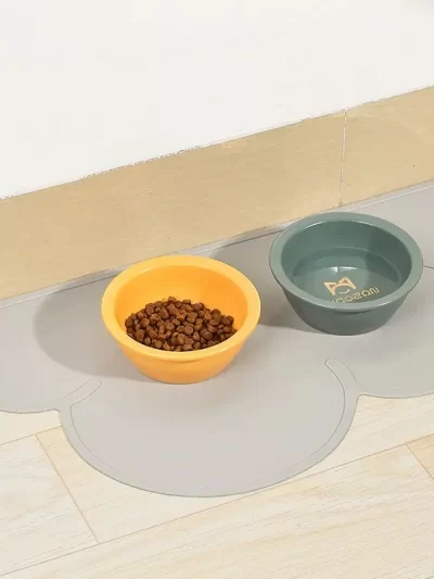 Pet Feeding Mat for Cats and Dogs with Nonspill Nonslip Waterproof Leakage Food Easy to Clean Silicone Placemats